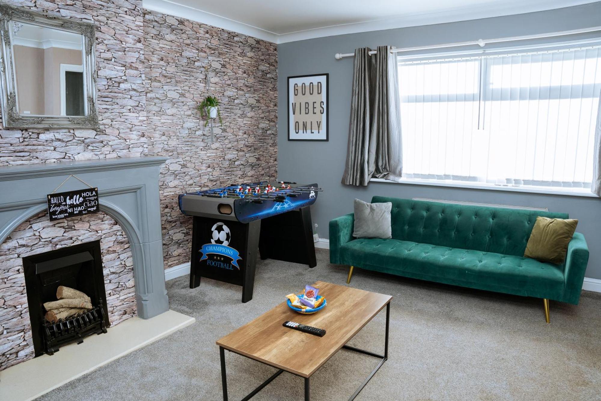 Modern 3Bed Home With Hot Tub Leeds  Buitenkant foto